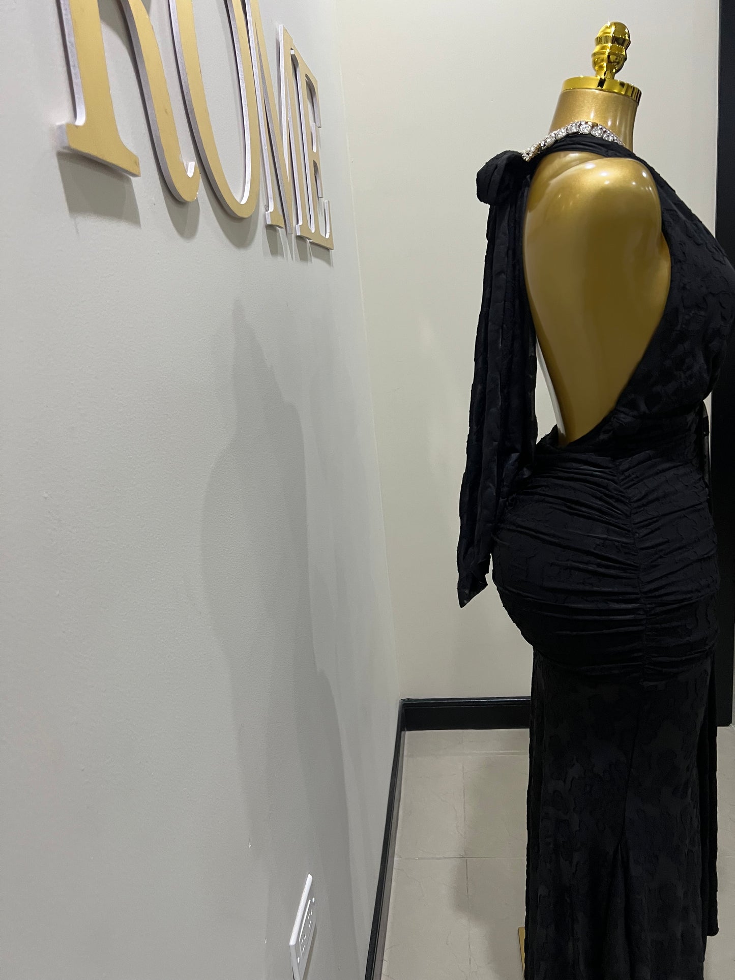 Chinelle Nara Halter Lace Dress (Black)