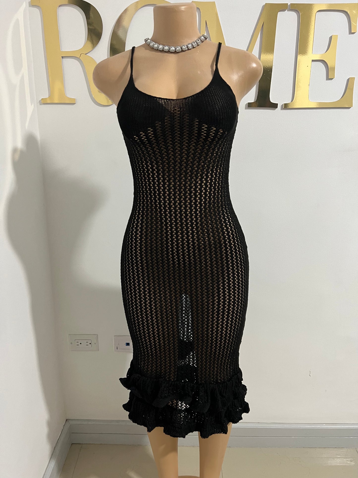 Azalea Crochet Long Dress (Black)