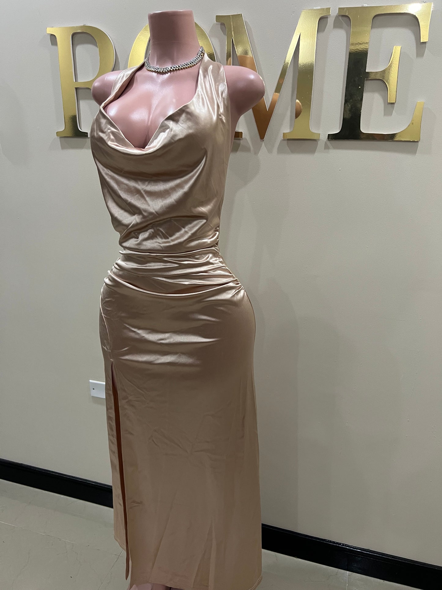 Sinatra Slay Satin Dress (Champagne)