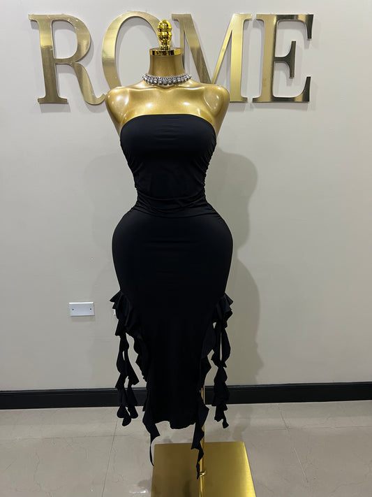 Nia Ruffle Dress (Black)