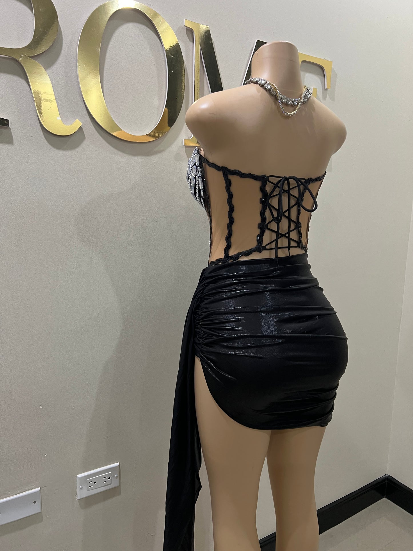 Orion Glacier Gemstone Skirt Set (Black)