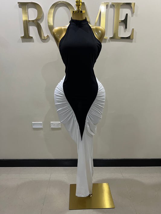 Tamia Hourglass Dress (Black)