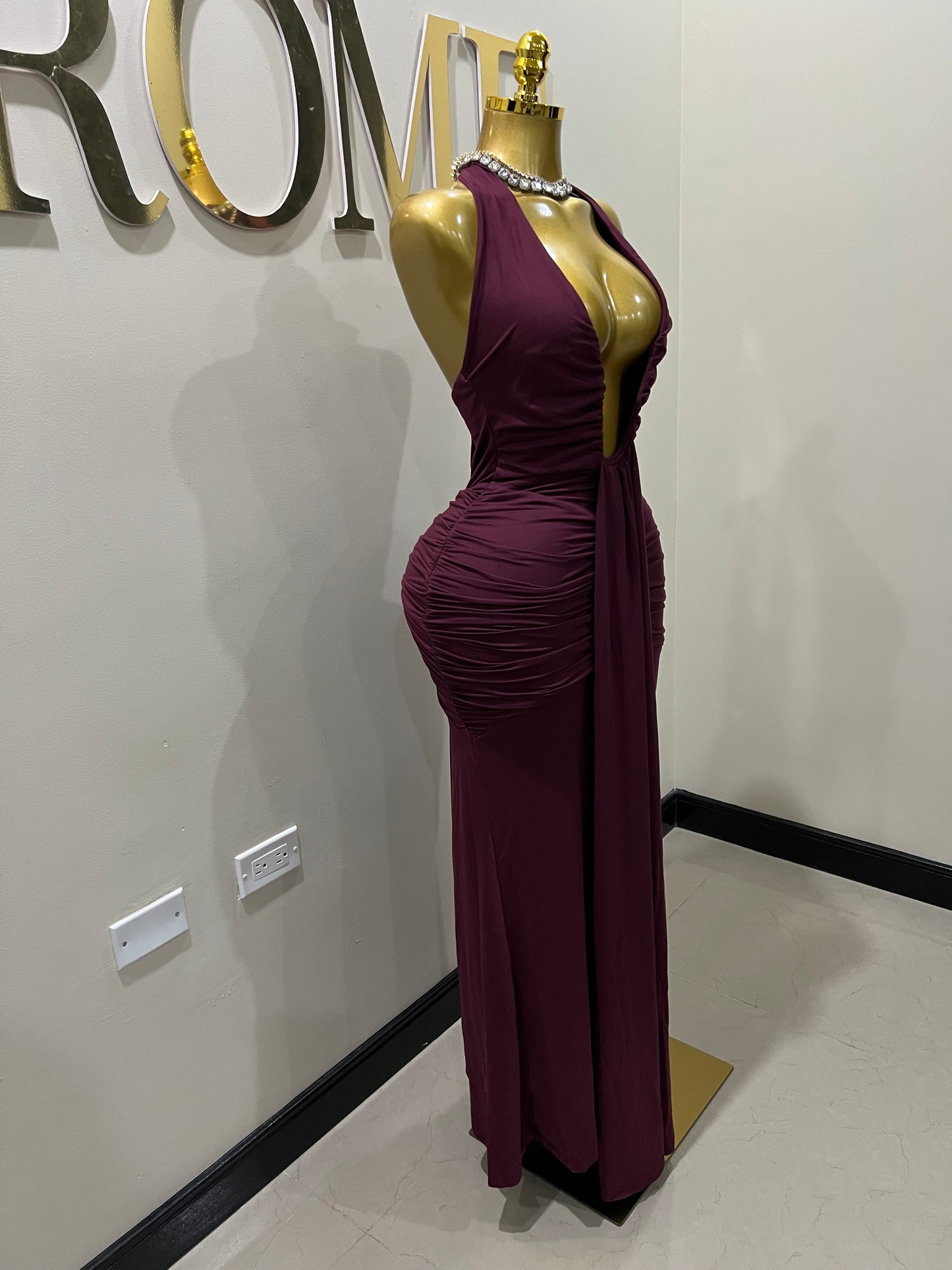 Chinelle Nara Halter Dress (Burgundy)