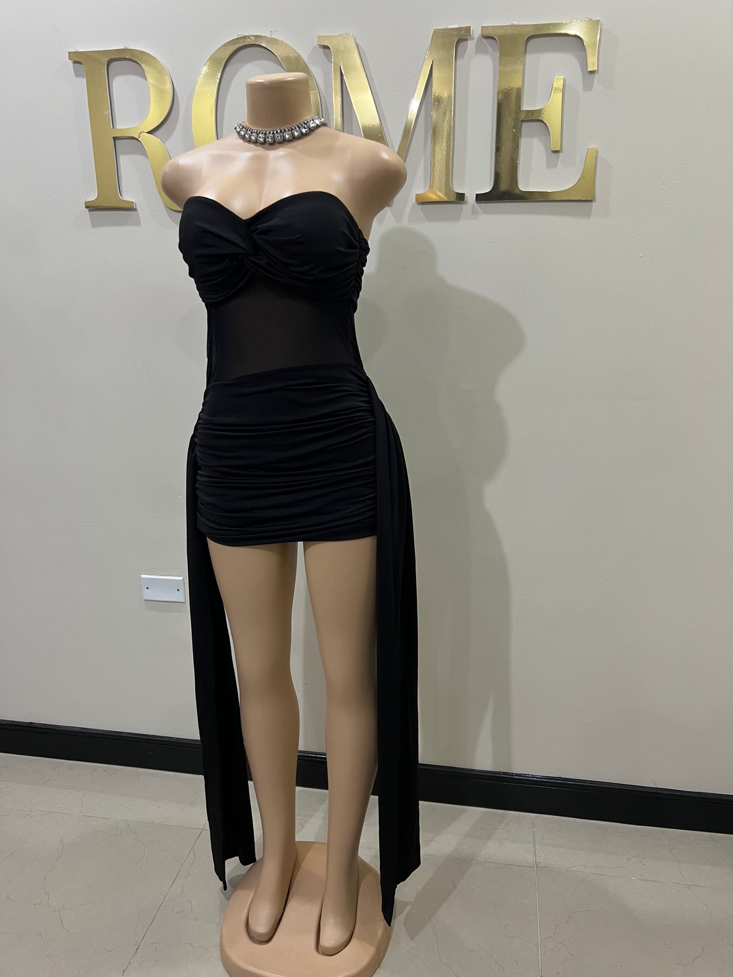 Sweetheart Nara Short Dress (Black)