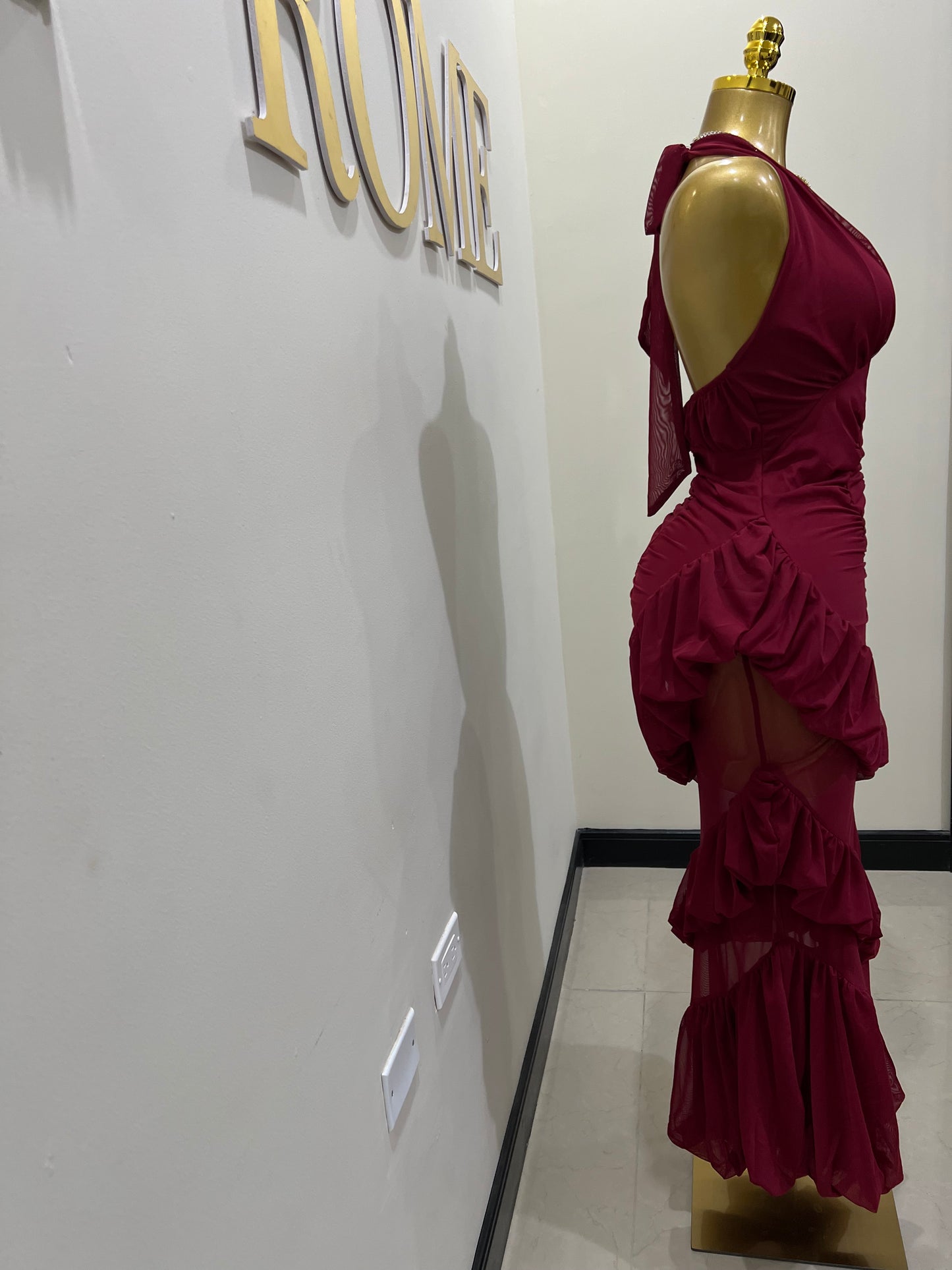 Courtili Ruffle Mesh Dress (Burgundy)