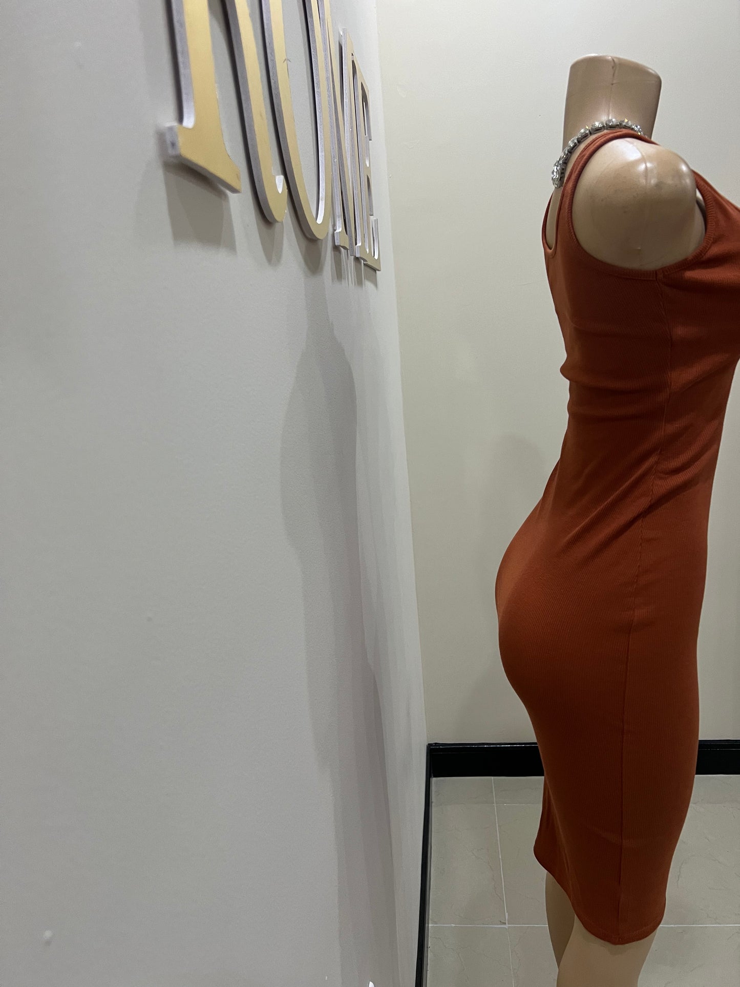 Tami Basic Dress (Burnt Orange)