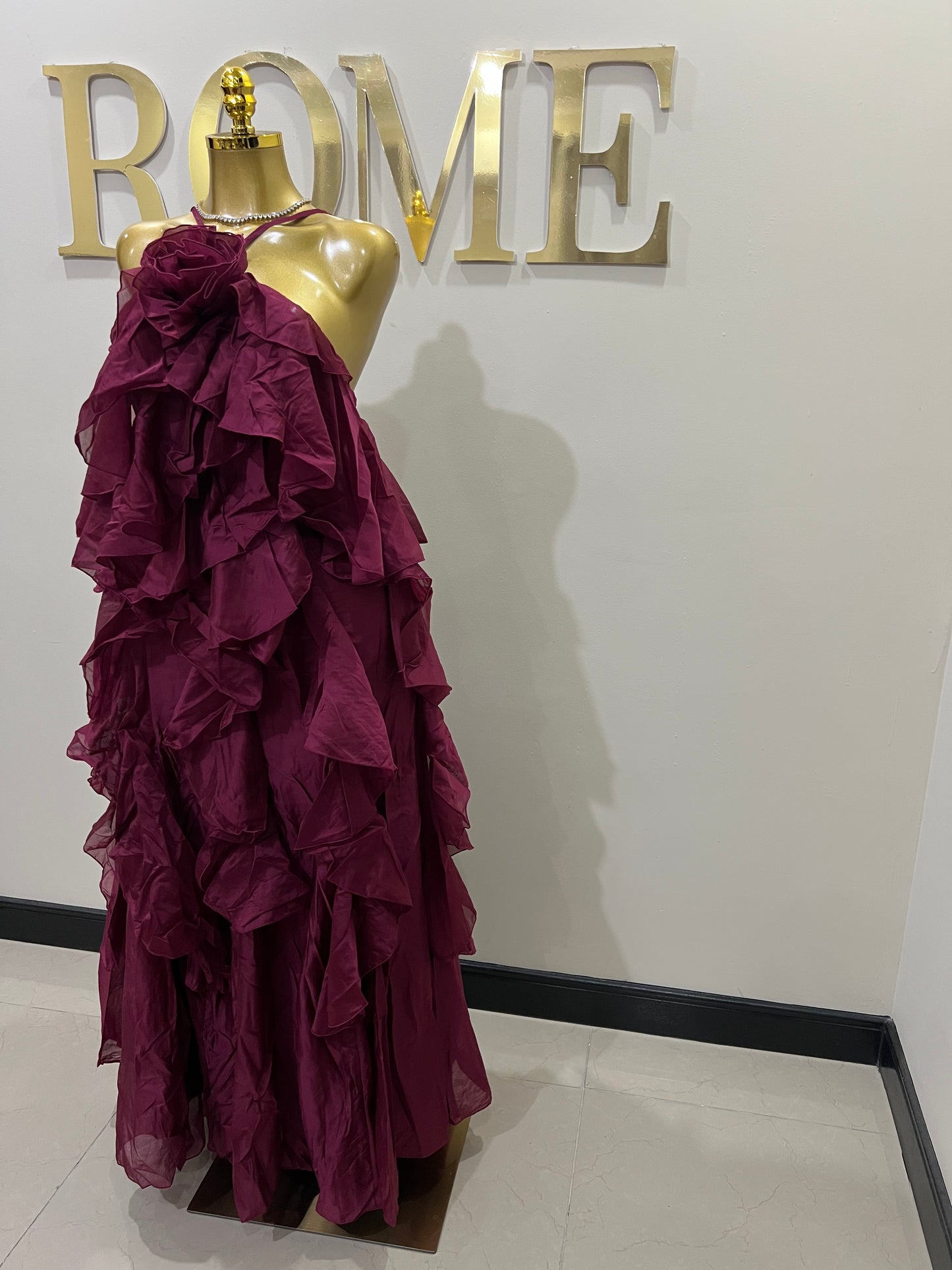 Rumi Chen Ruffle Long Dress (Burgundy)