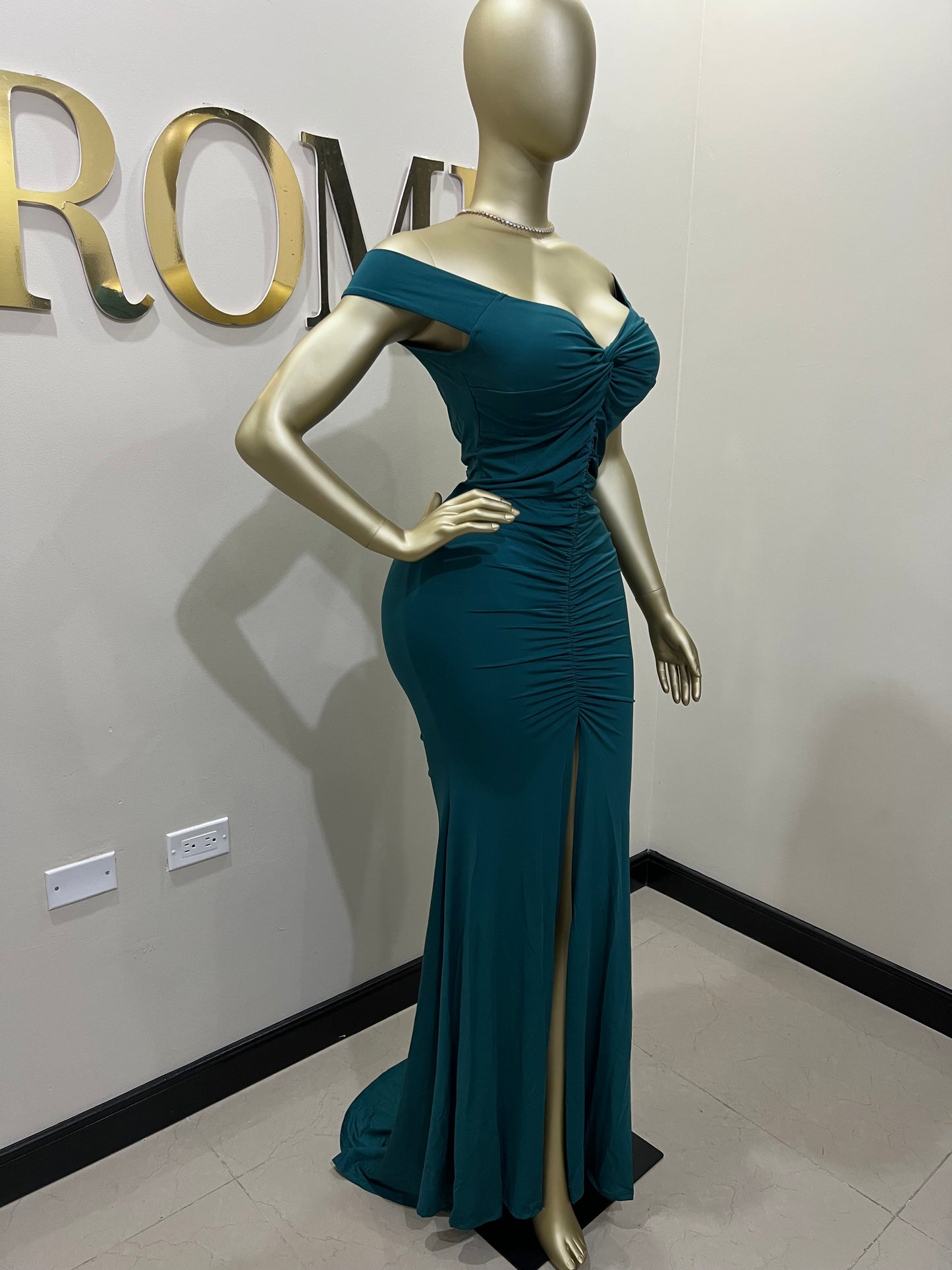 Kerry Elle Train Dress (Green)