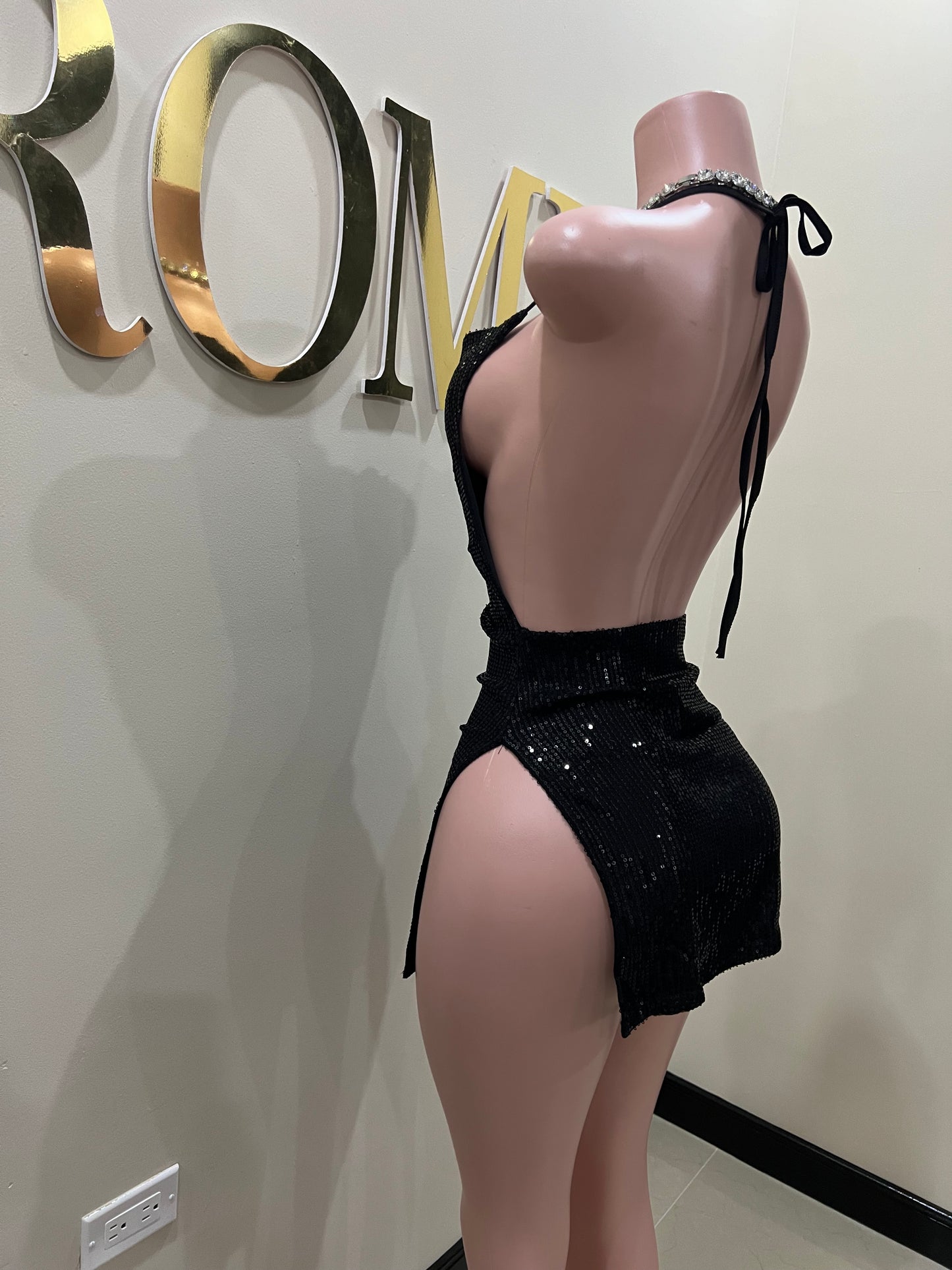 Kim Super Mini Backless Dress (Black)