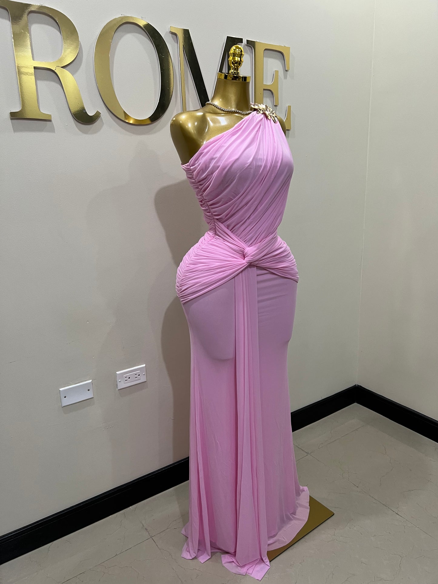 Michelle Petal Grace Dress (Light Pink)
