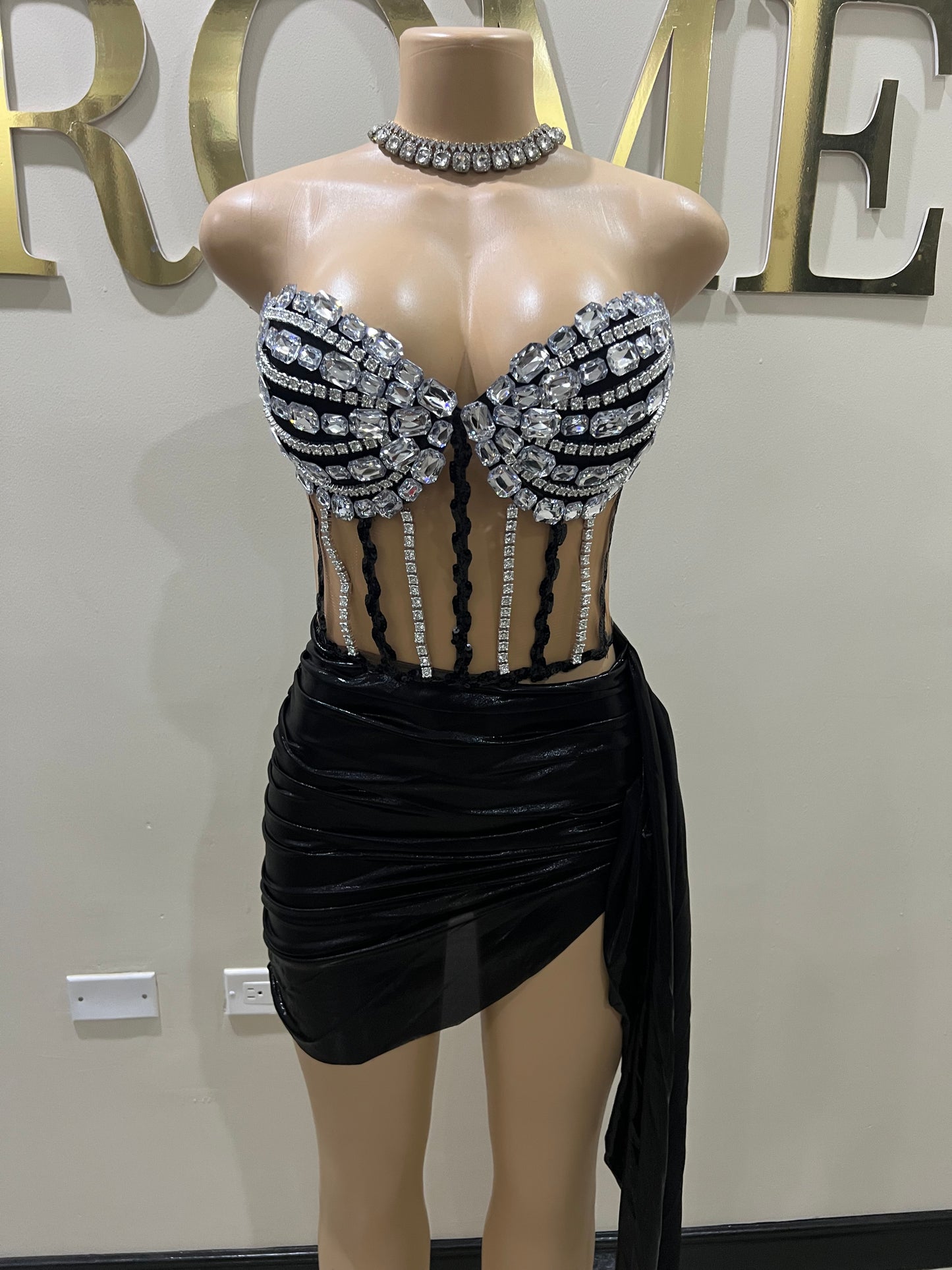 Orion Glacier Gemstone Skirt Set (Black)