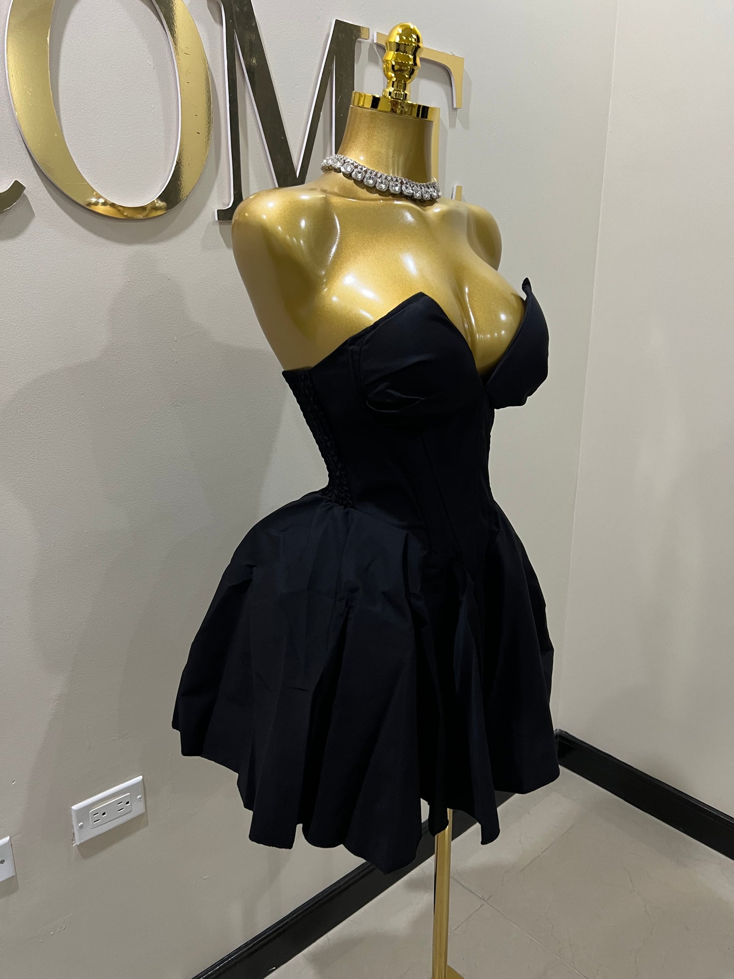 Saffina Princess Diana Dress (Black)