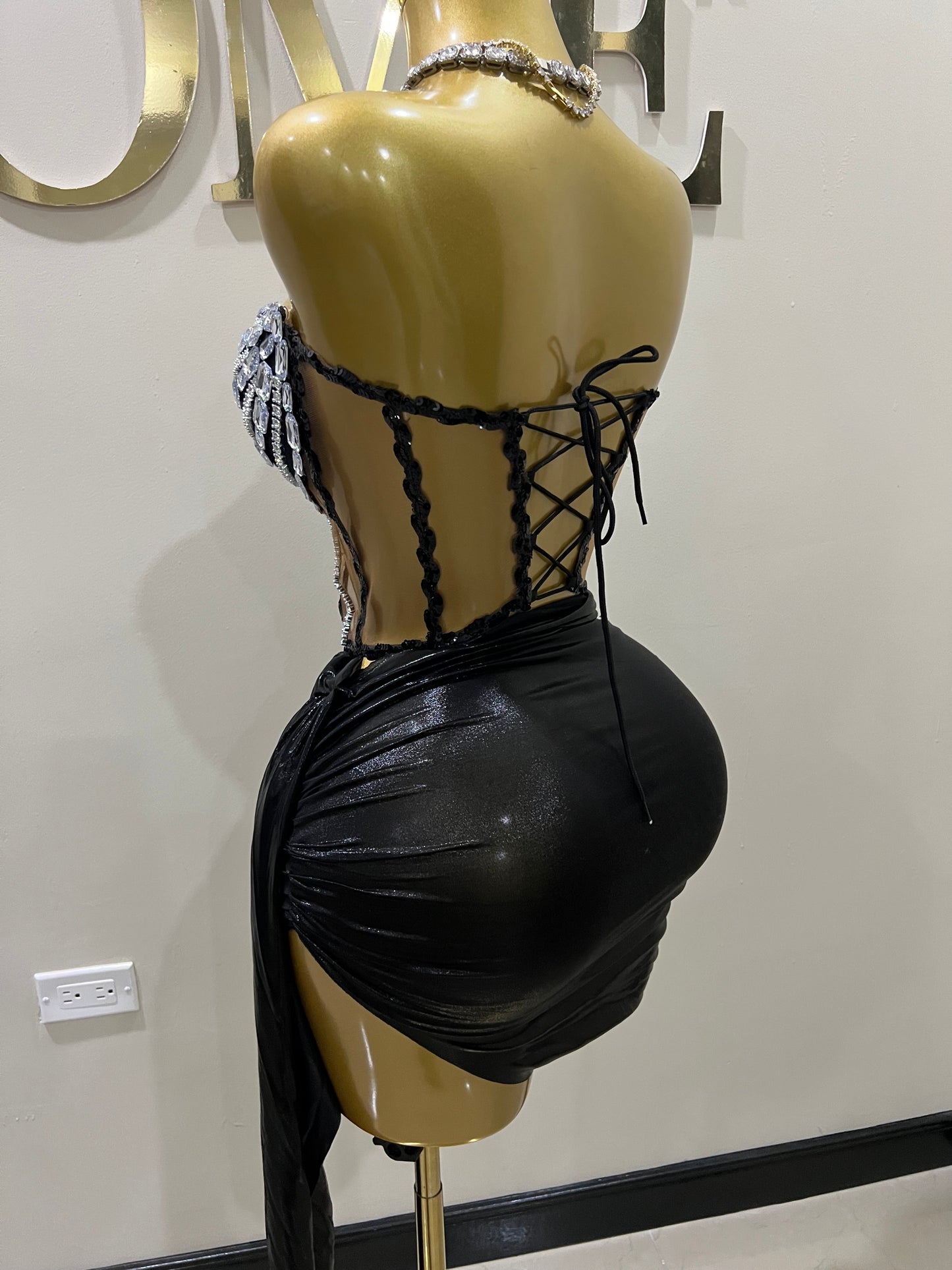 Orion Glacier Gemstone Skirt Set (Black)