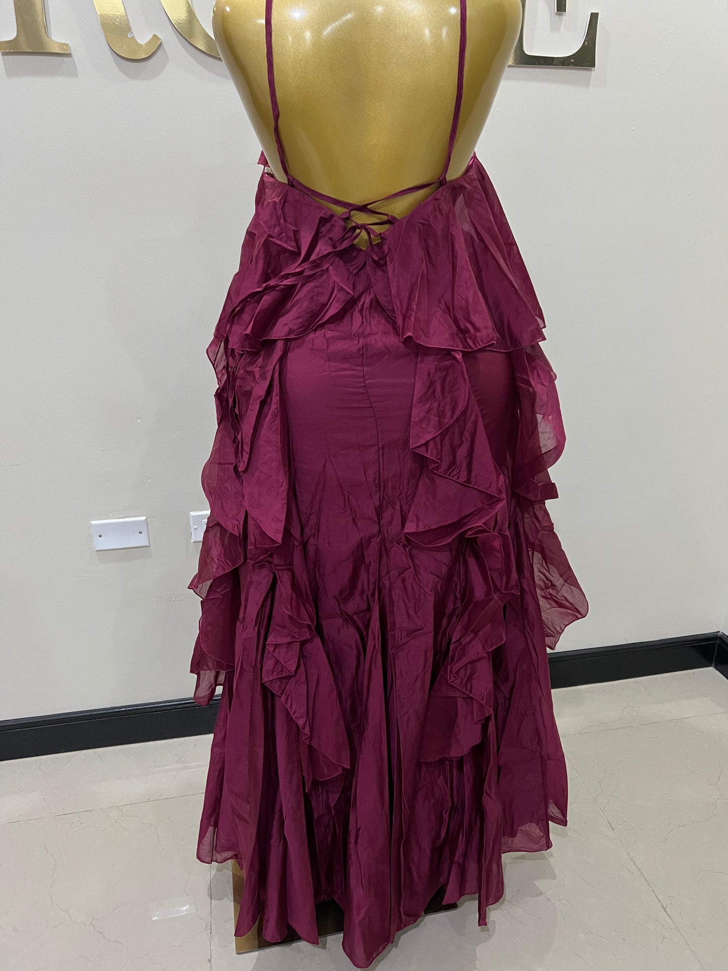 Rumi Chen Ruffle Long Dress (Burgundy)