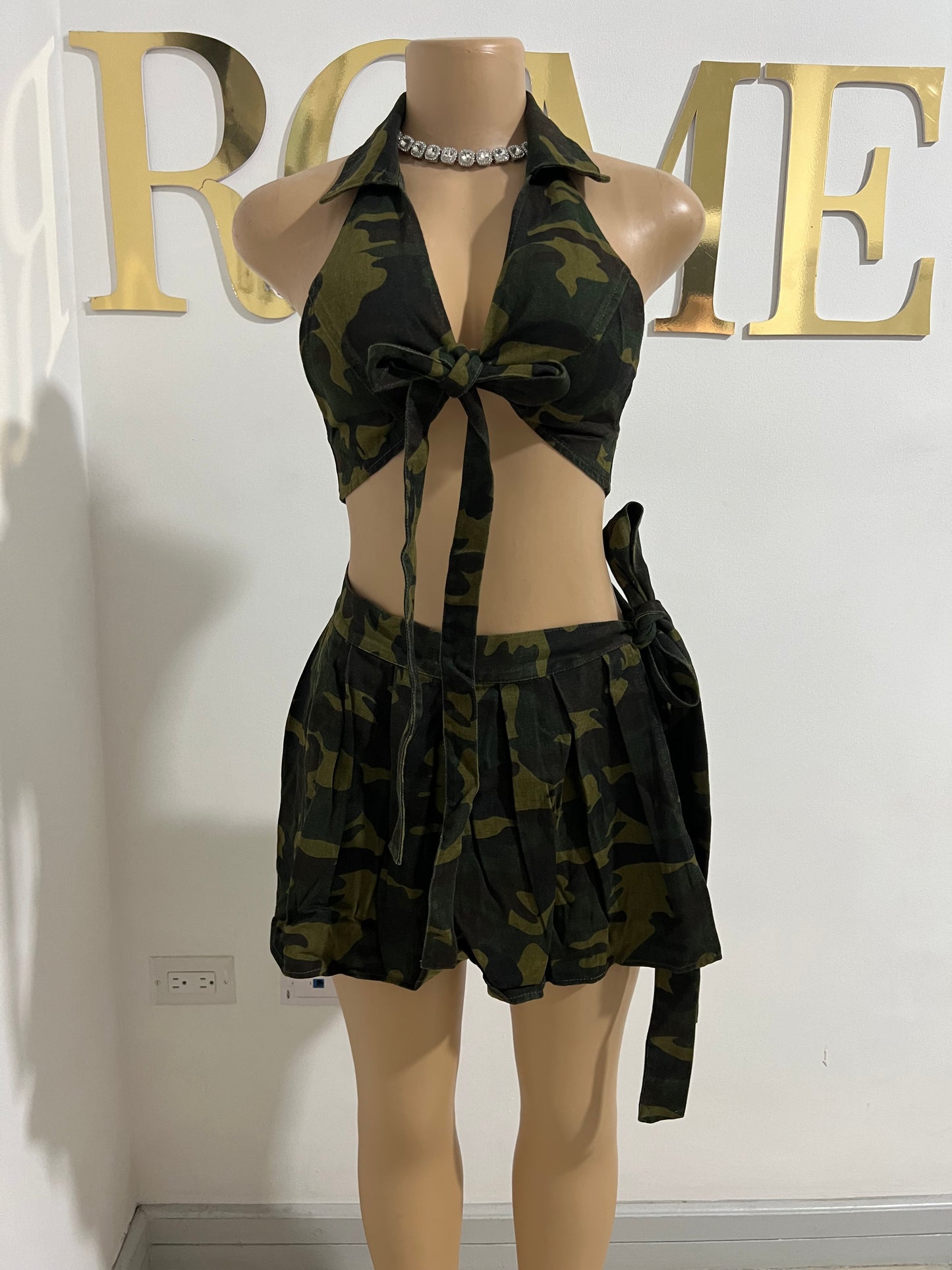 Ari Camouflage Pleated Skirt Set