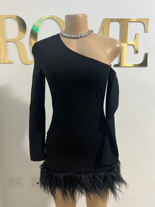 Moira Long Sleeve Dress (Black)