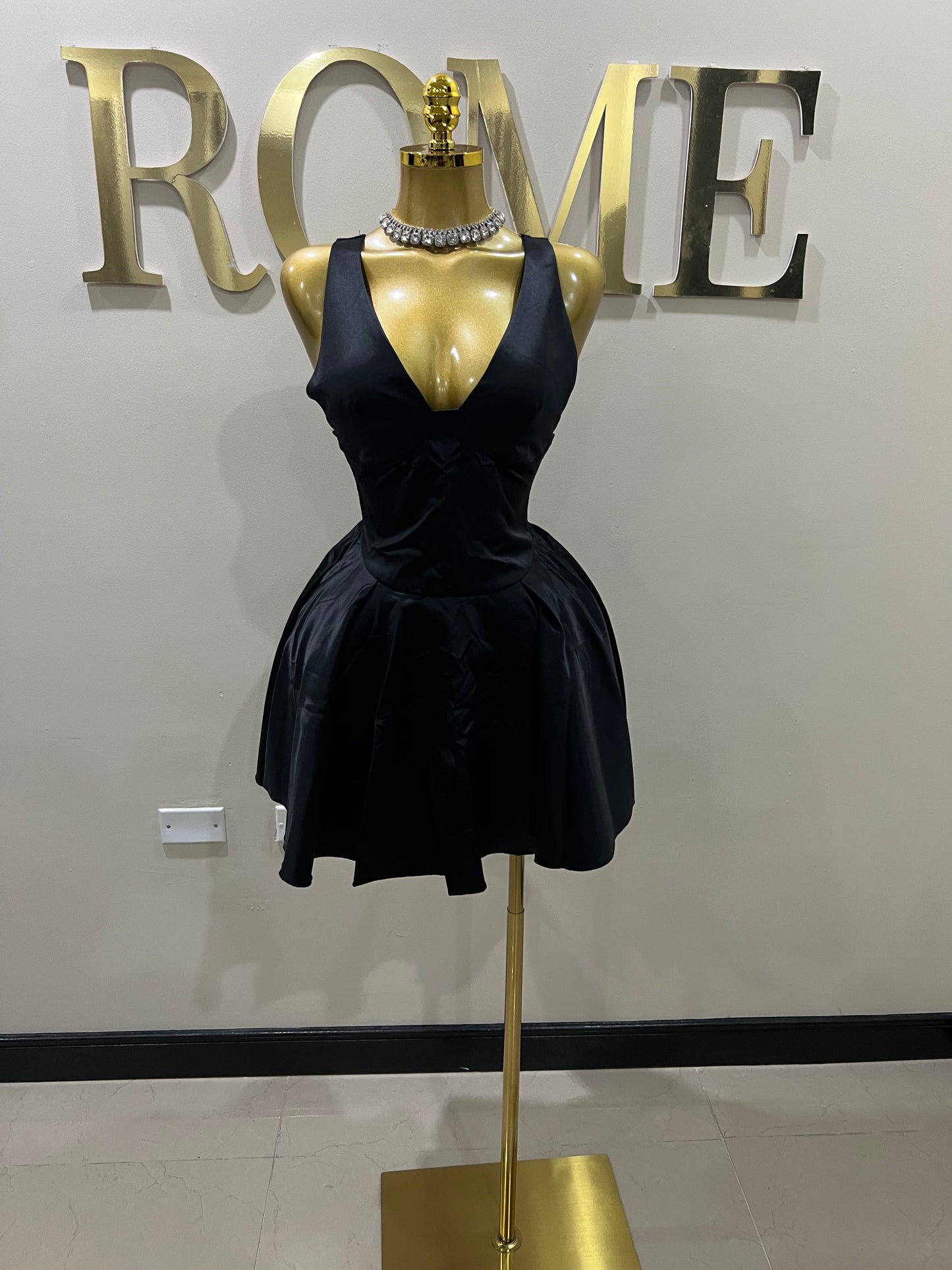 Tara Diana Dress (Black)