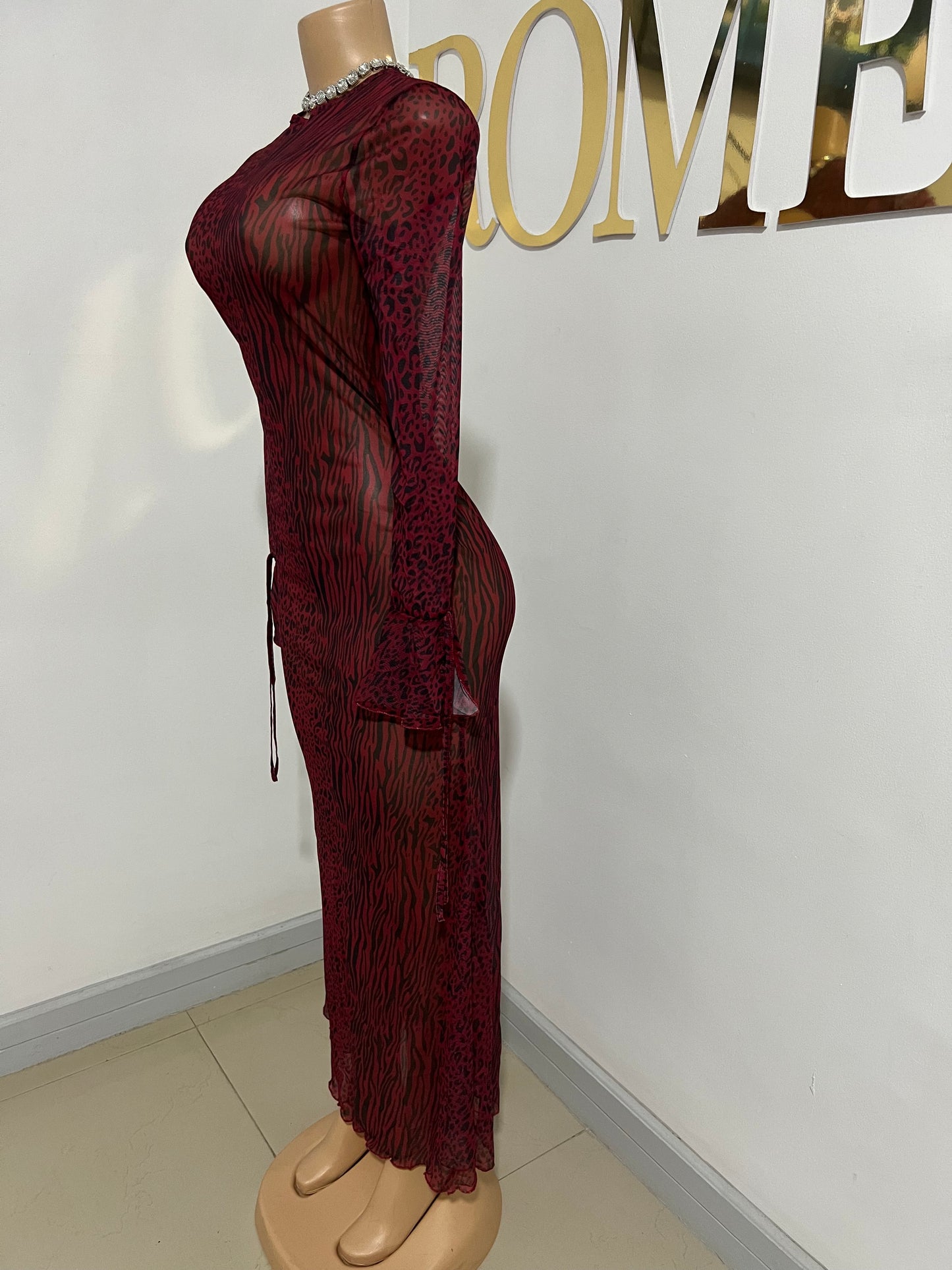 Adalaine Open Back Dress (Burgundy)