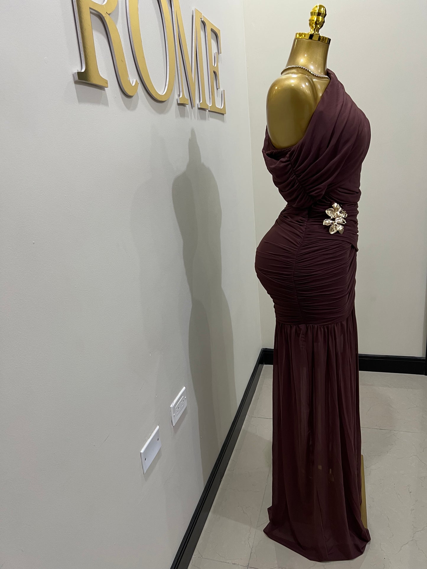 Michelle Lydia Shoulder Dress (Chestnut)