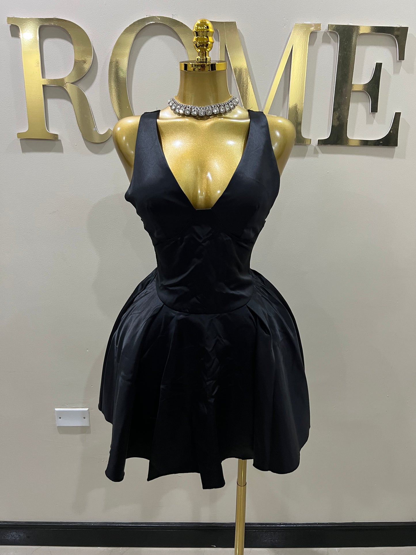 Tara Diana Dress (Black)