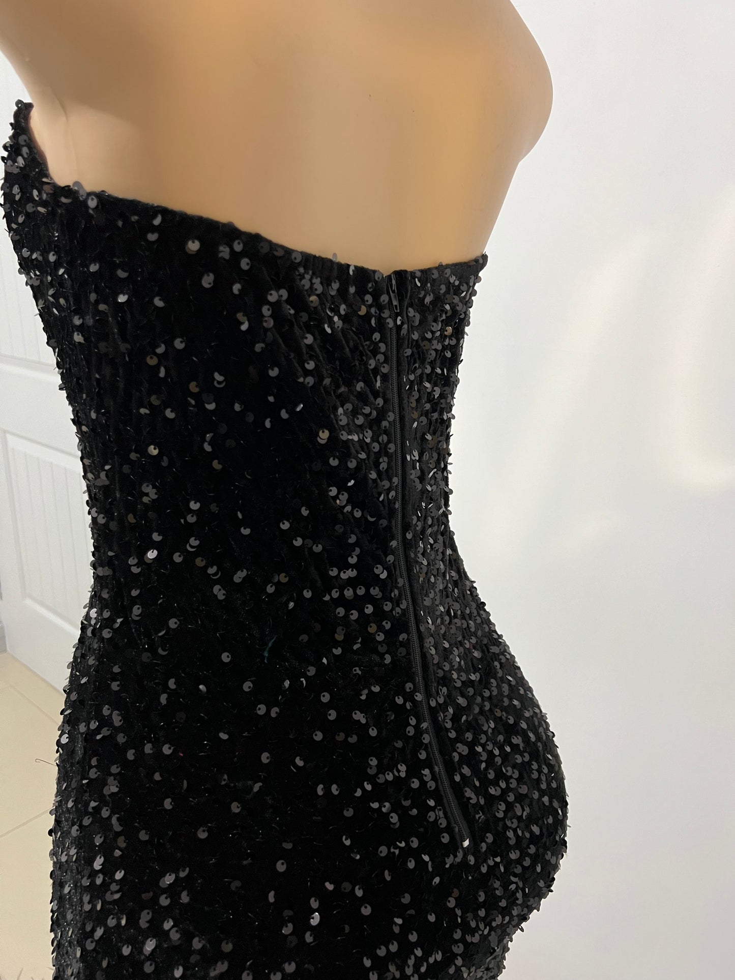Octavia X Feather Dress (Black)
