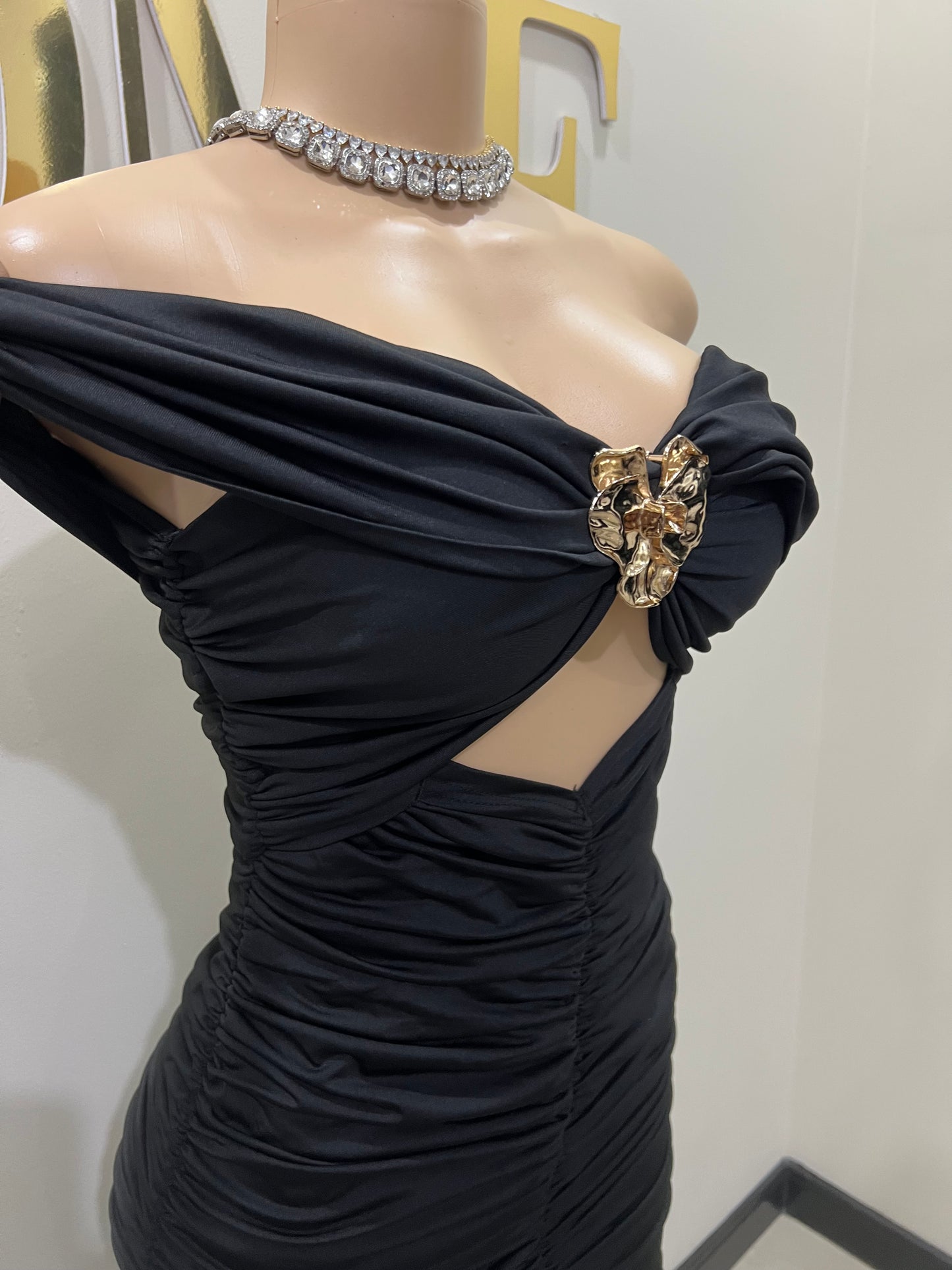 Nara Sophie Petal Off Shoulder Split Dress (Black)