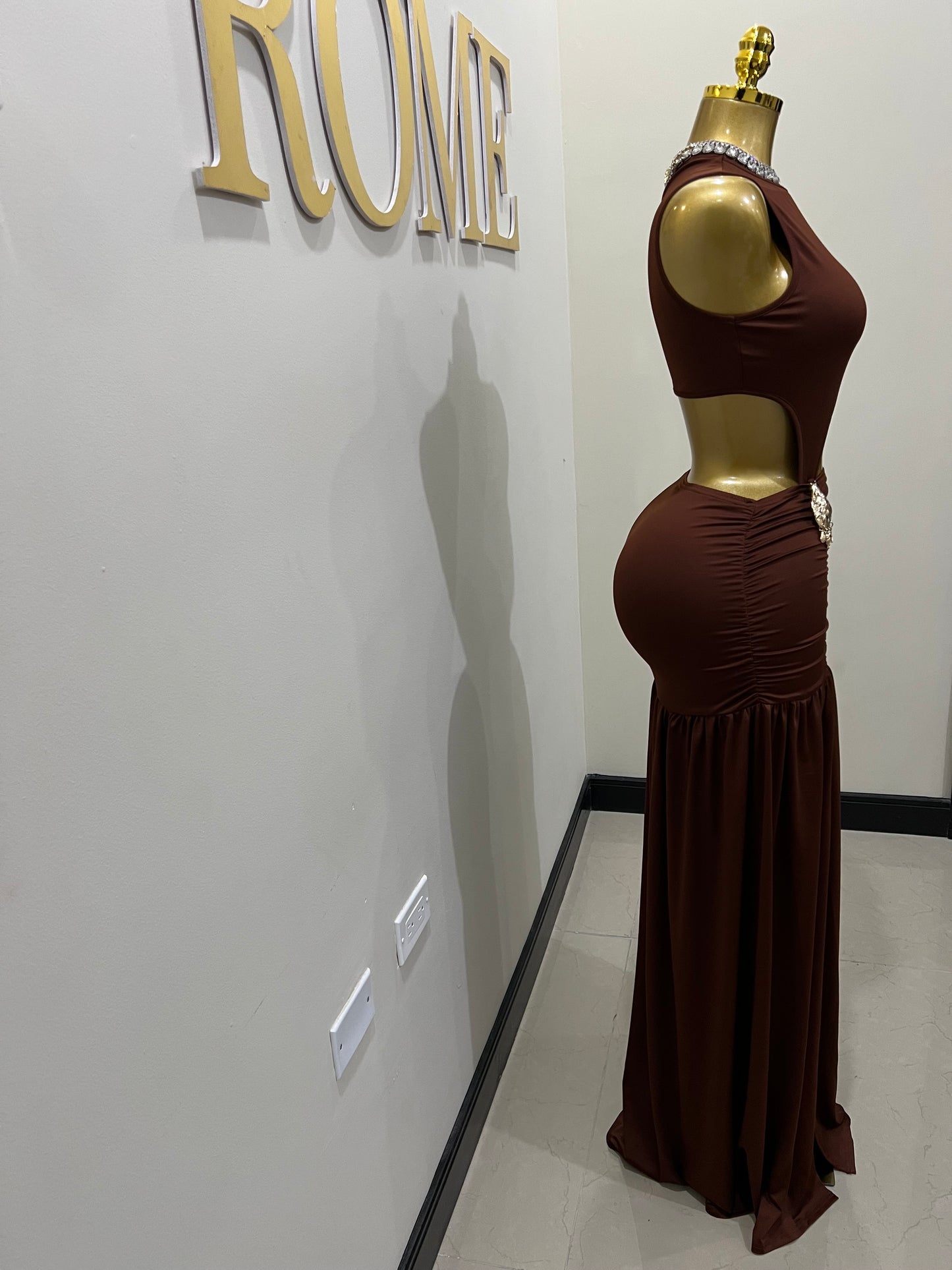 Attached Nara Seashell Split Dress (Brown)