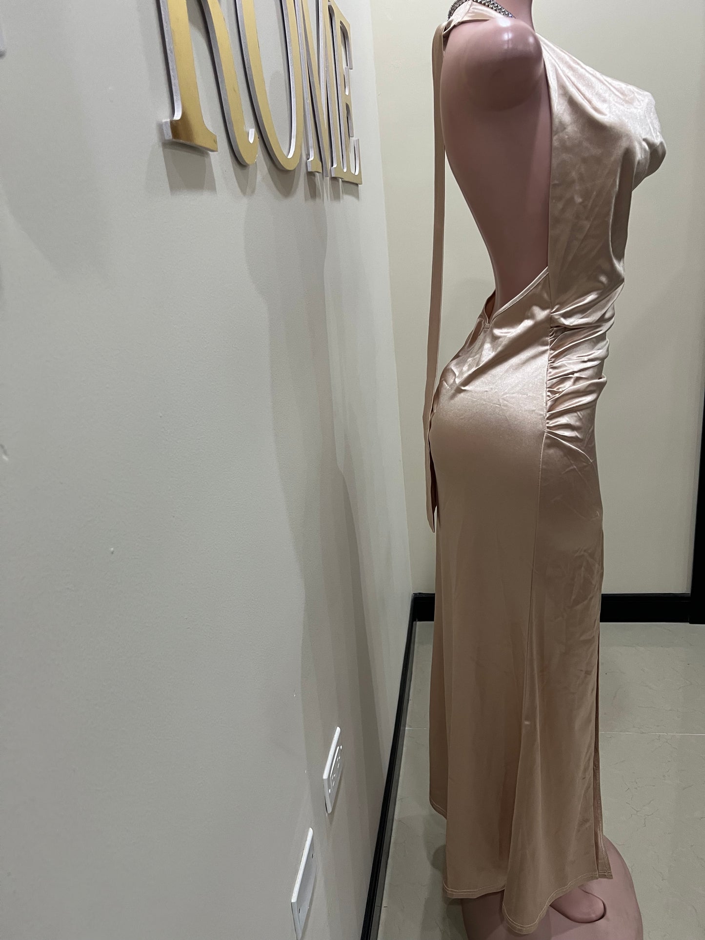 Sinatra Slay Satin Dress (Champagne)