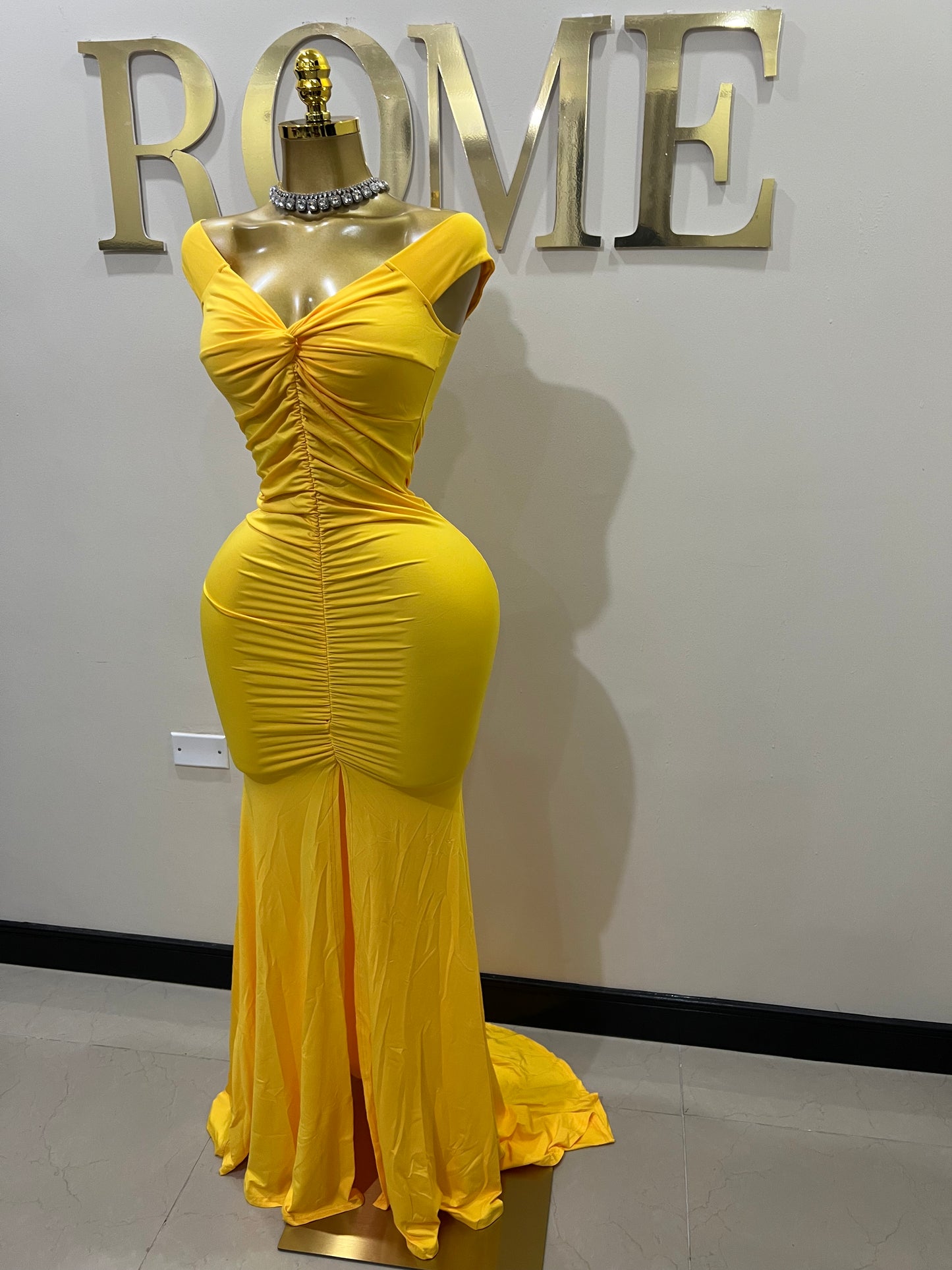 Kerry Elle Train Dress (Yellow)