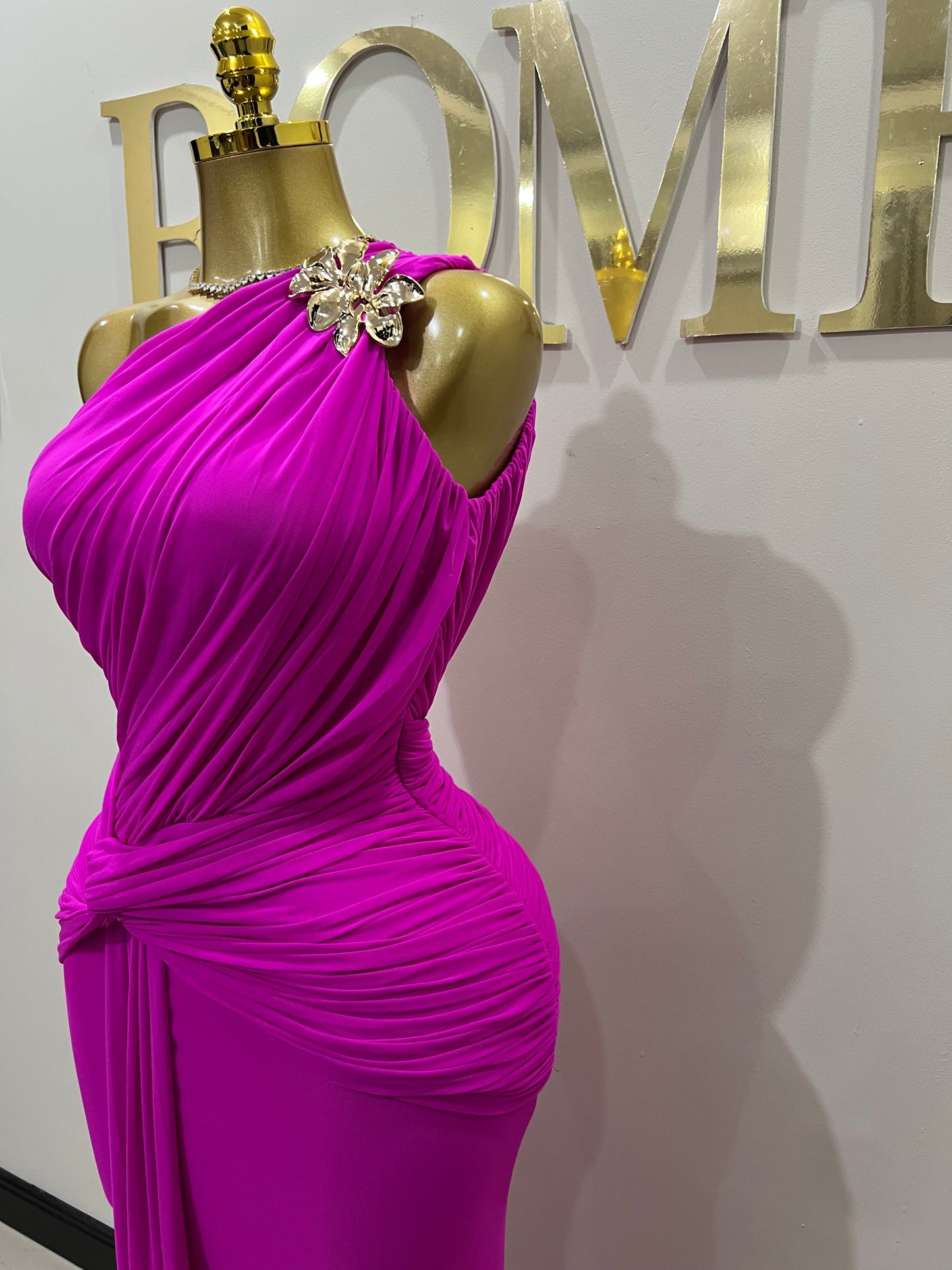 Michelle Petal Grace Dress (Bright Pink)