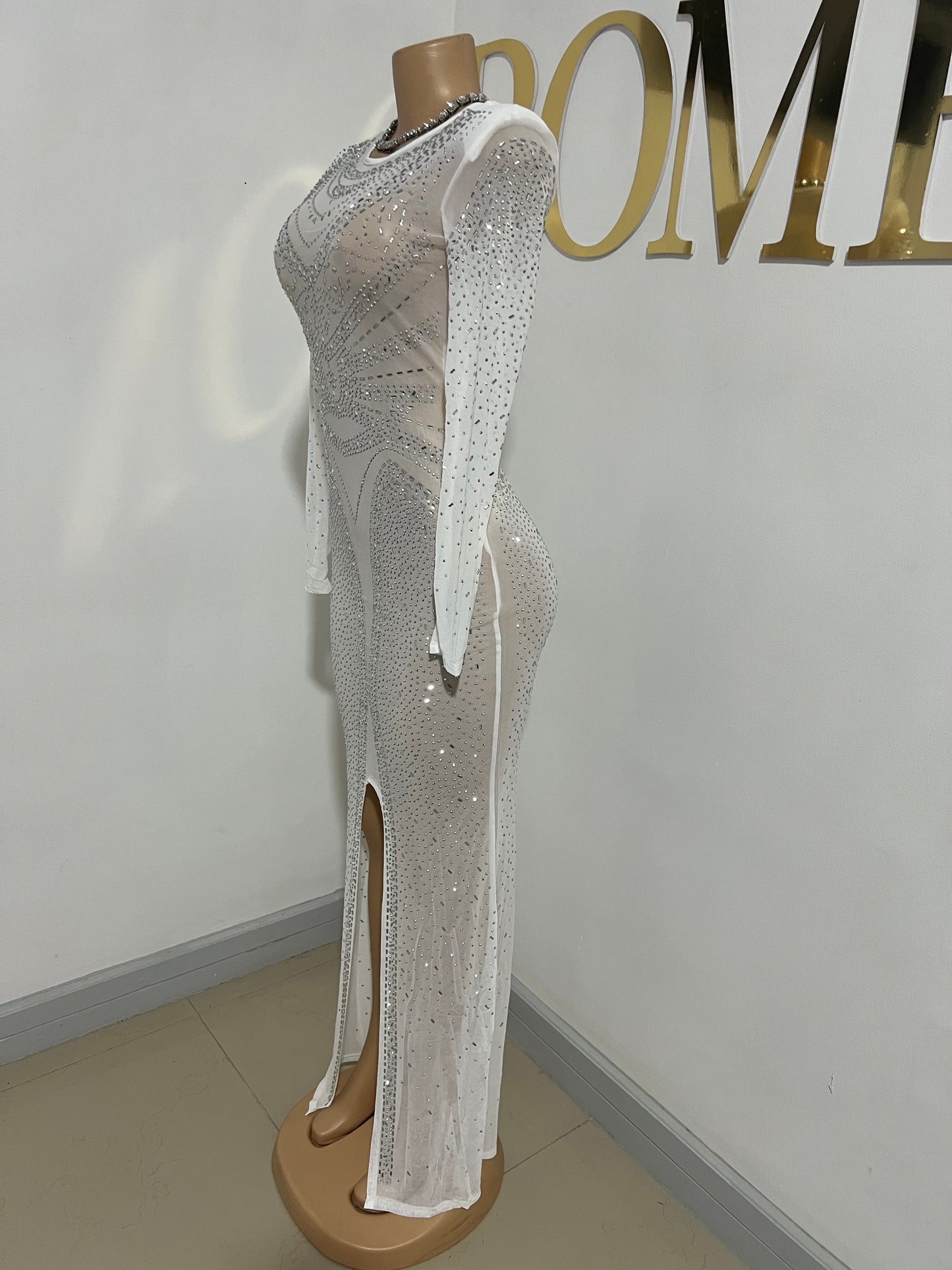 Risa Crystal Dress (White)