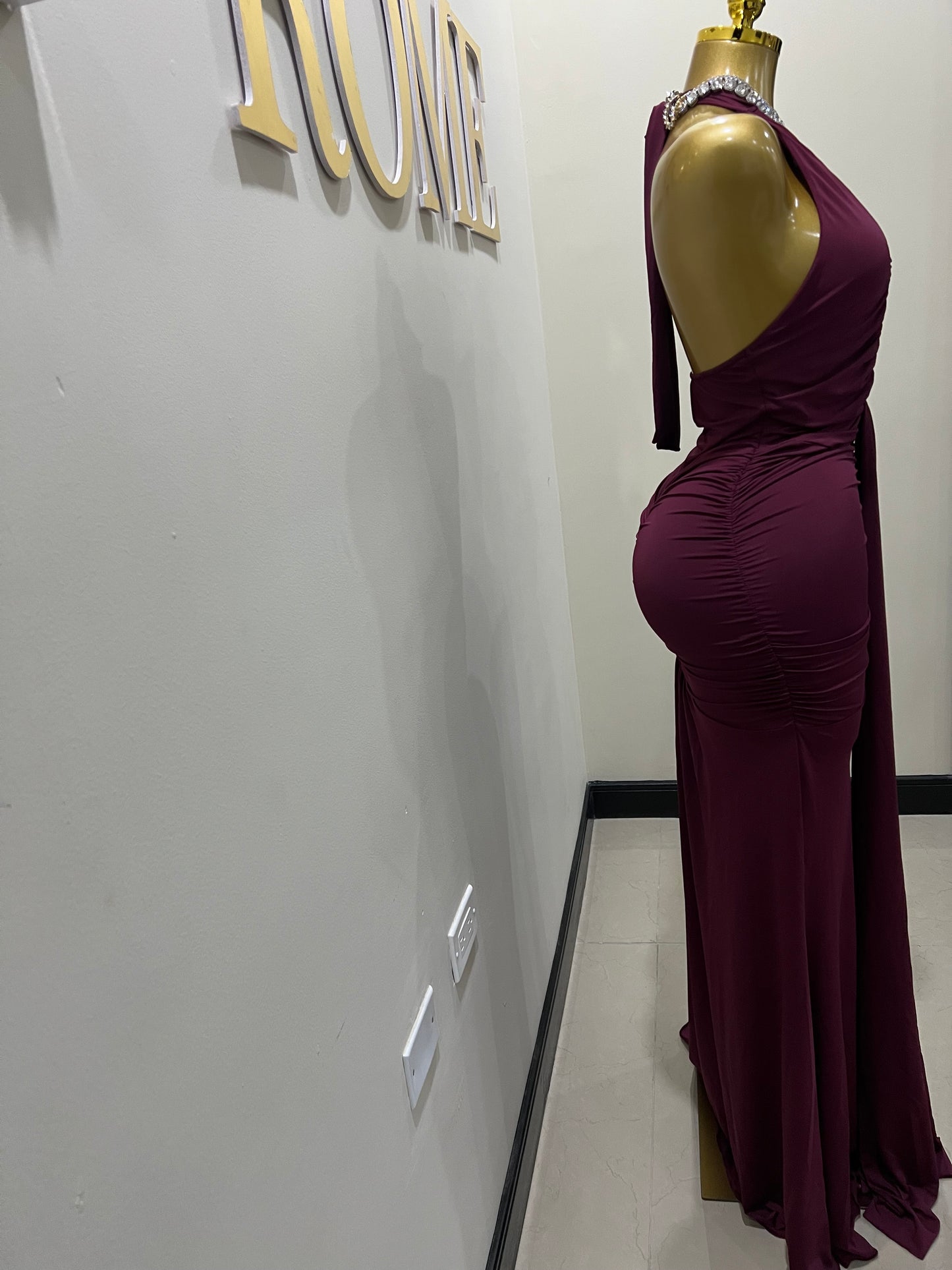 Chinelle Nara Halter Dress (Burgundy)