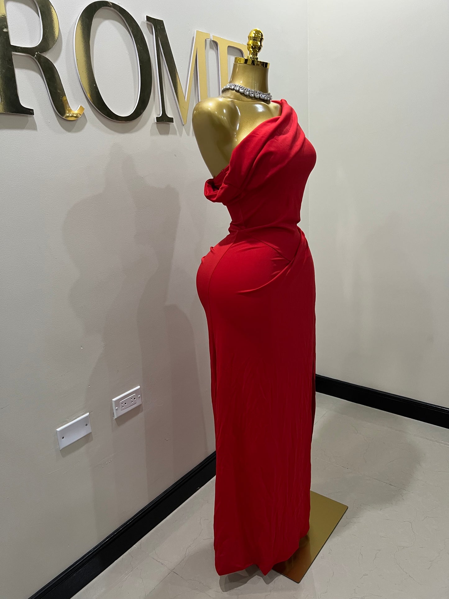 Kerry Off Shoulder Dress (Red )