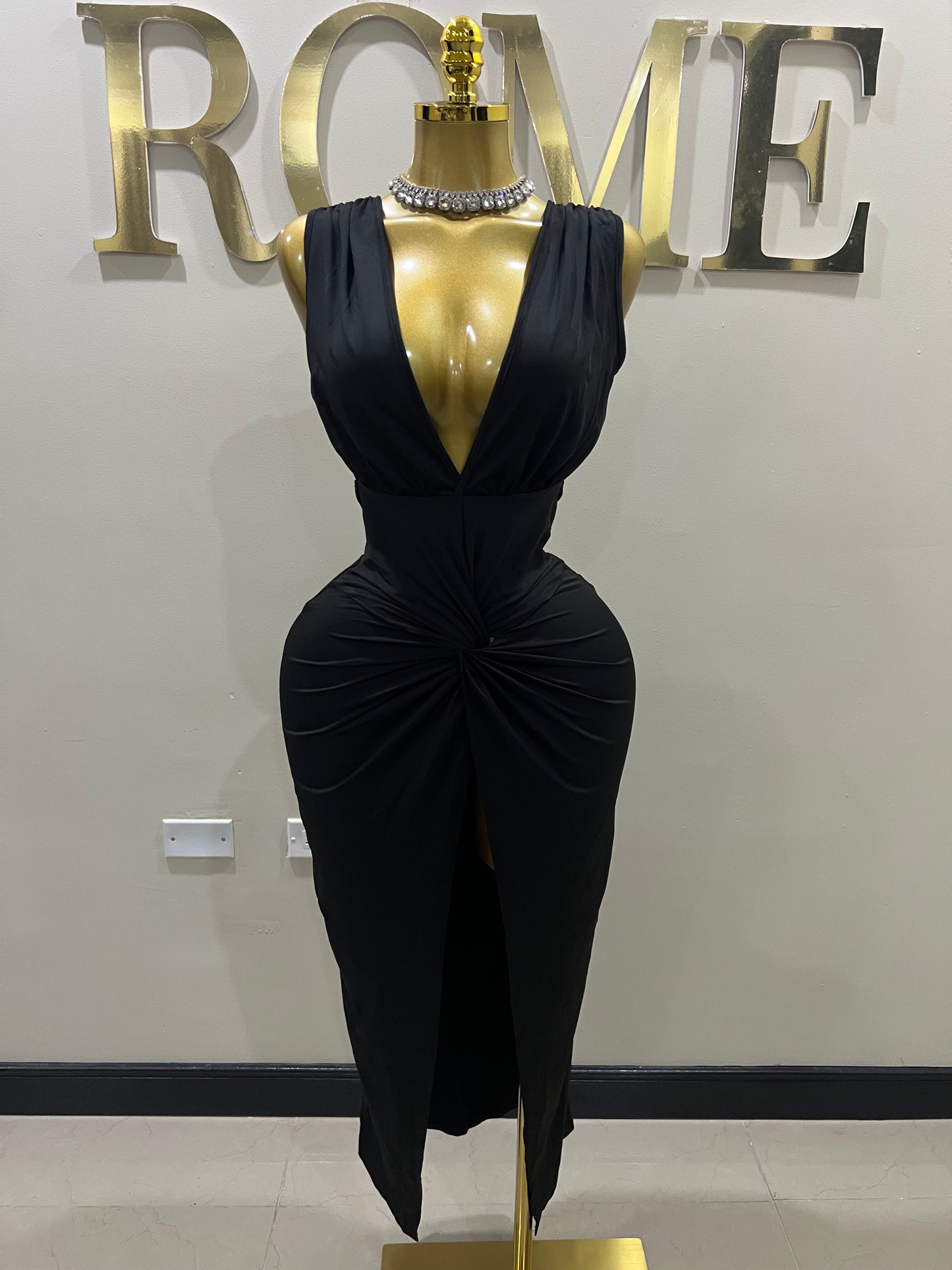 Mia X Backless Dress (Black)