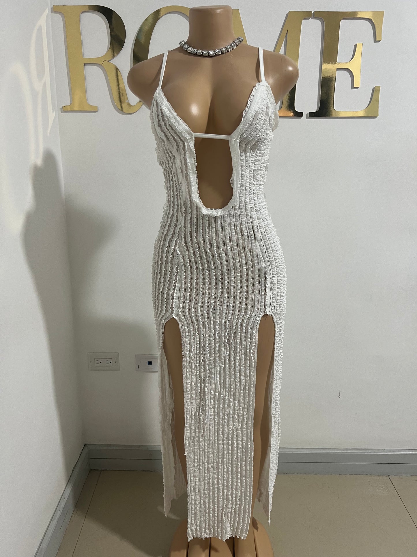 Beth Mila Dress (White)