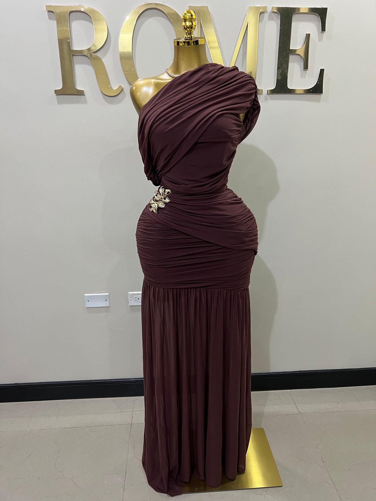 Michelle Lydia Shoulder Dress (Chestnut)