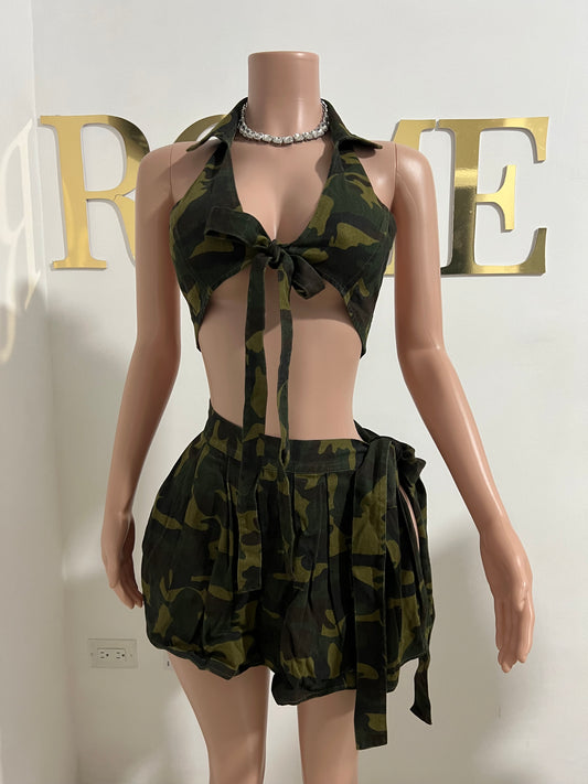 Ari Camouflage Pleated Skirt Set