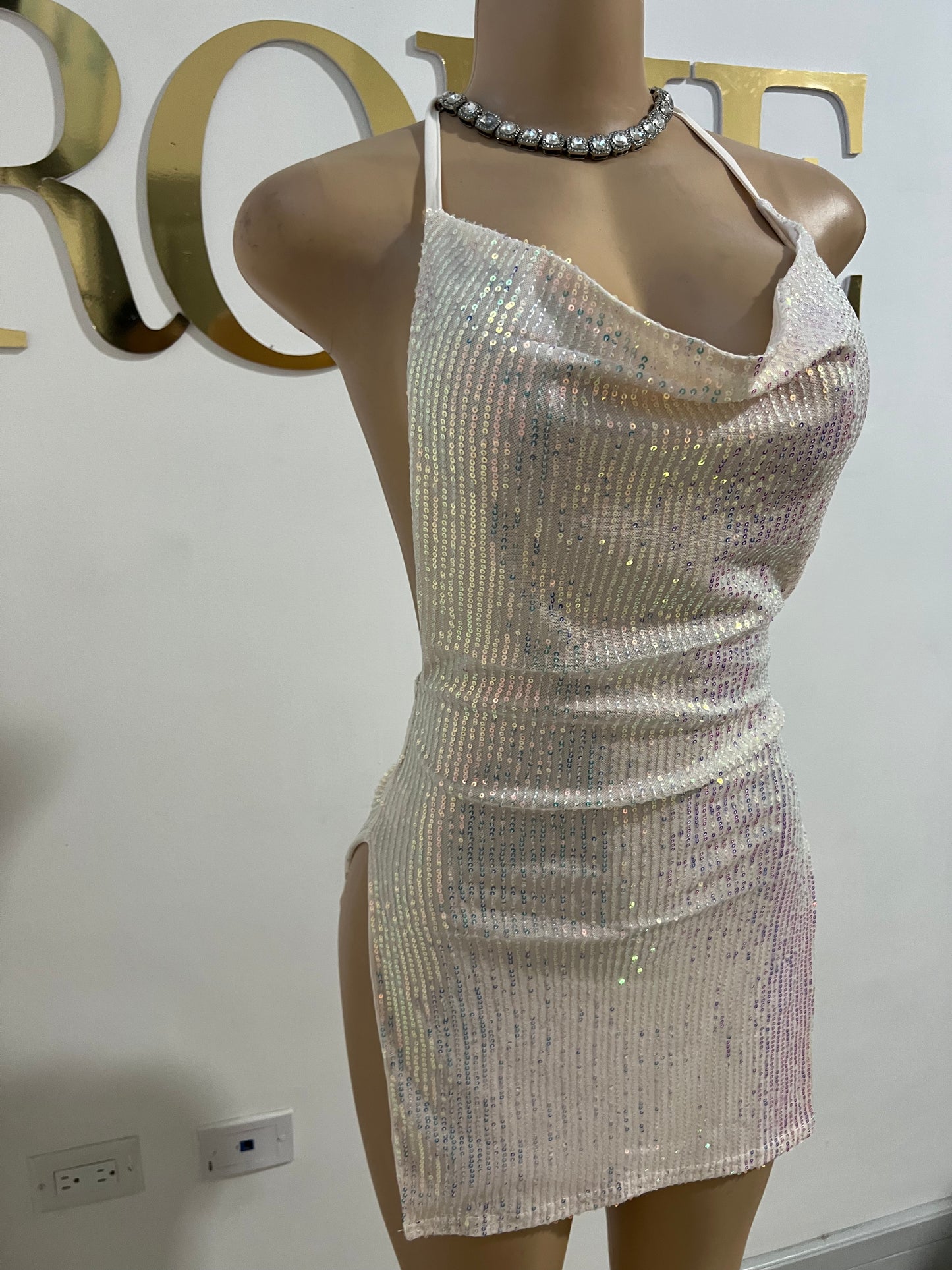 Kim Backless Dress (Light pink)
