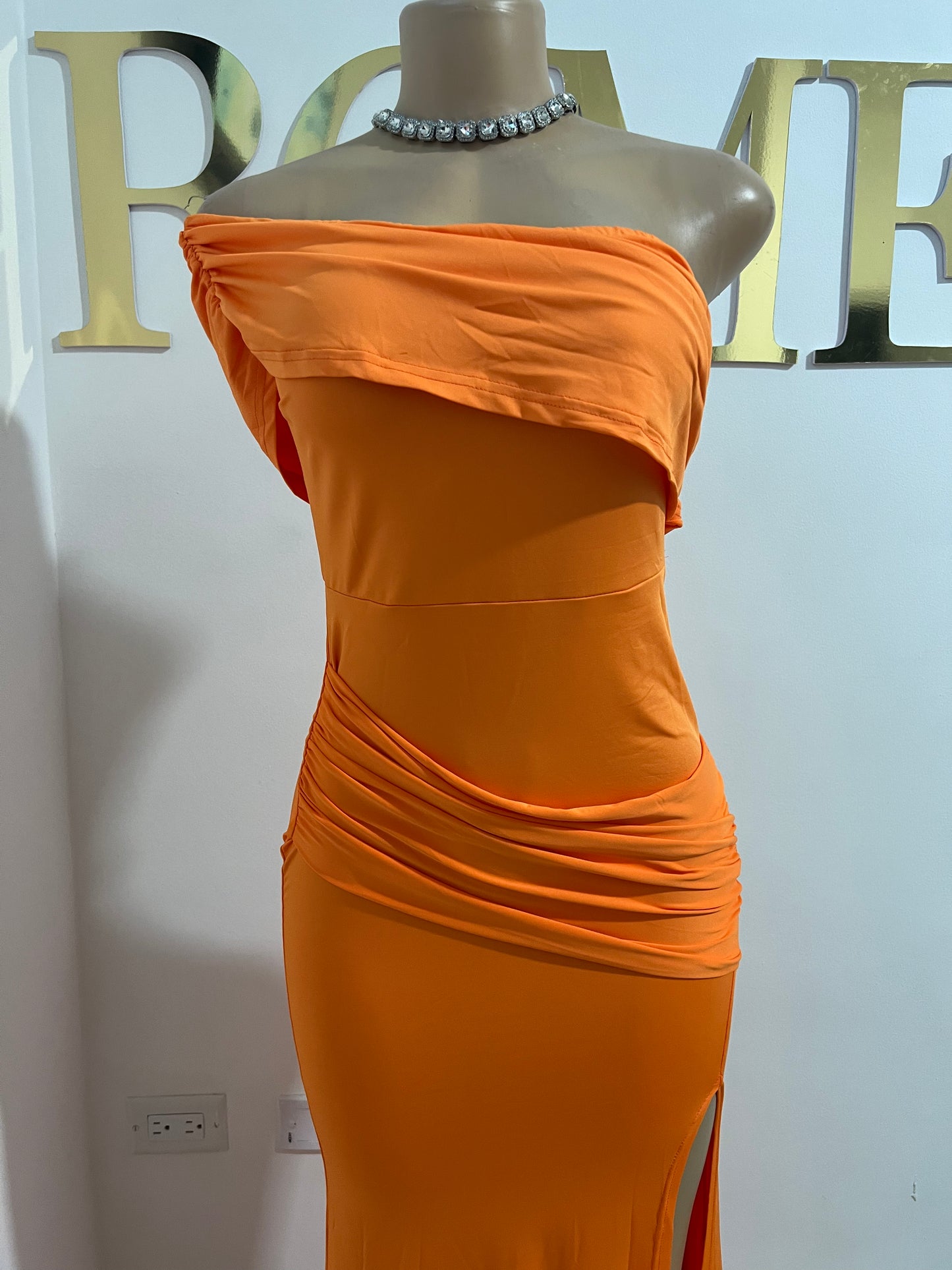 Kerry One Shoulder Vibe Dress (Orange)