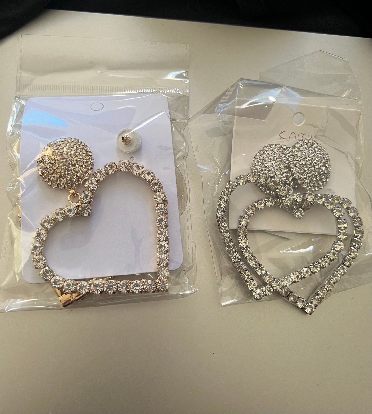 Glamorous Heart Crystal Earrings (Gold)