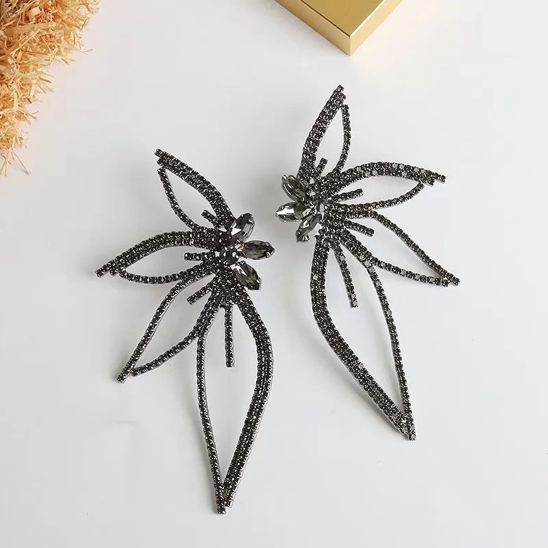 Tinker Crystal Wings Earrings (Black)