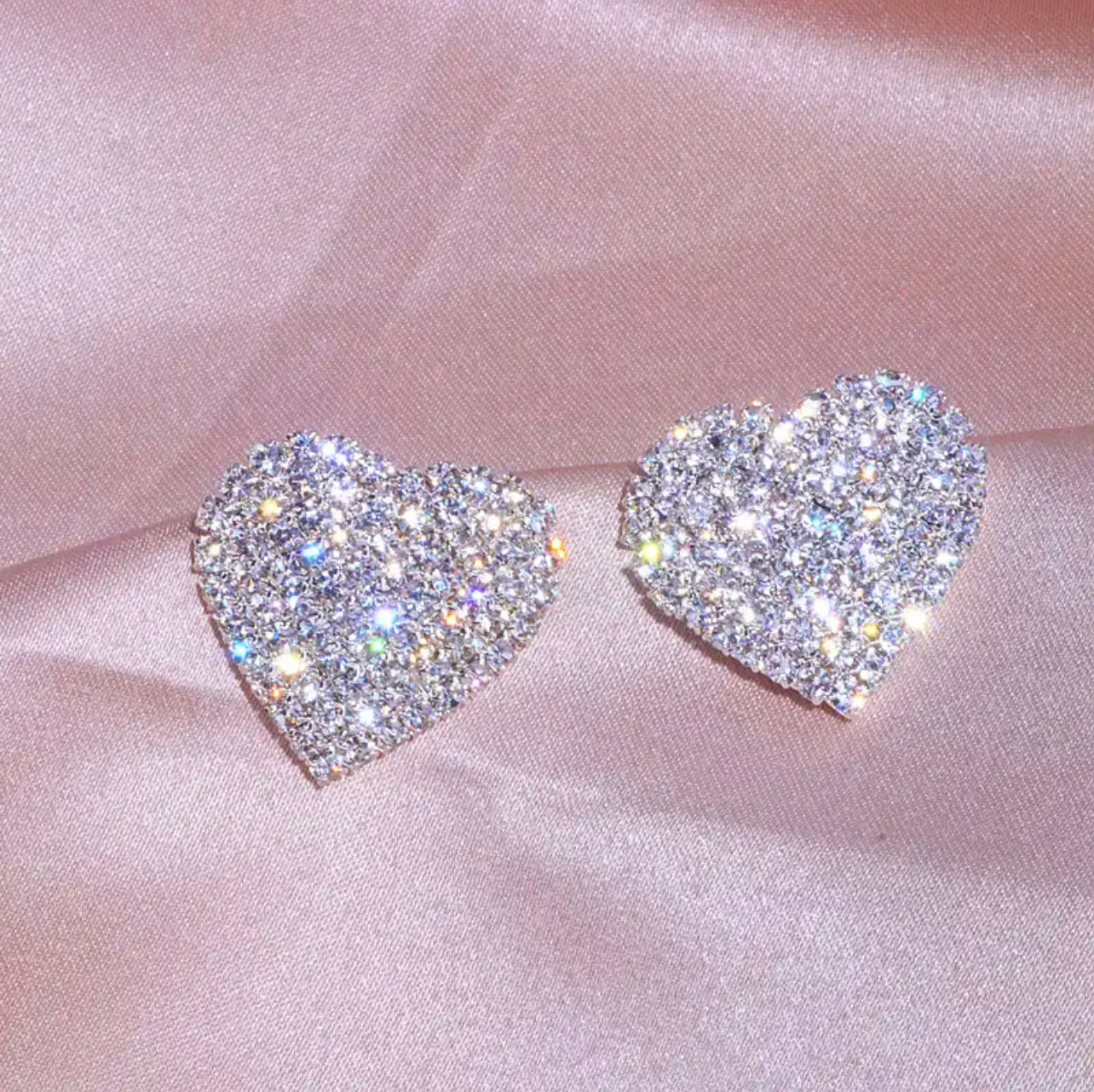 Heart Crystal Knob Earrings (Silver)