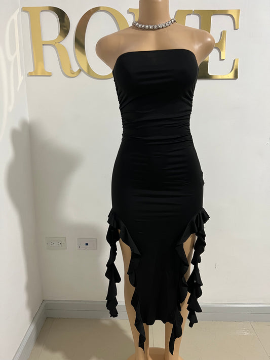 Nia Ruffle Dress (Black)