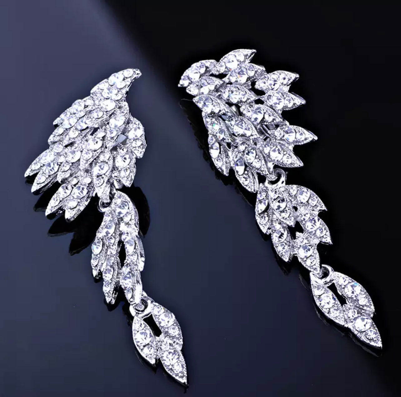 Angel Wings Crystal Earrings (Silver)
